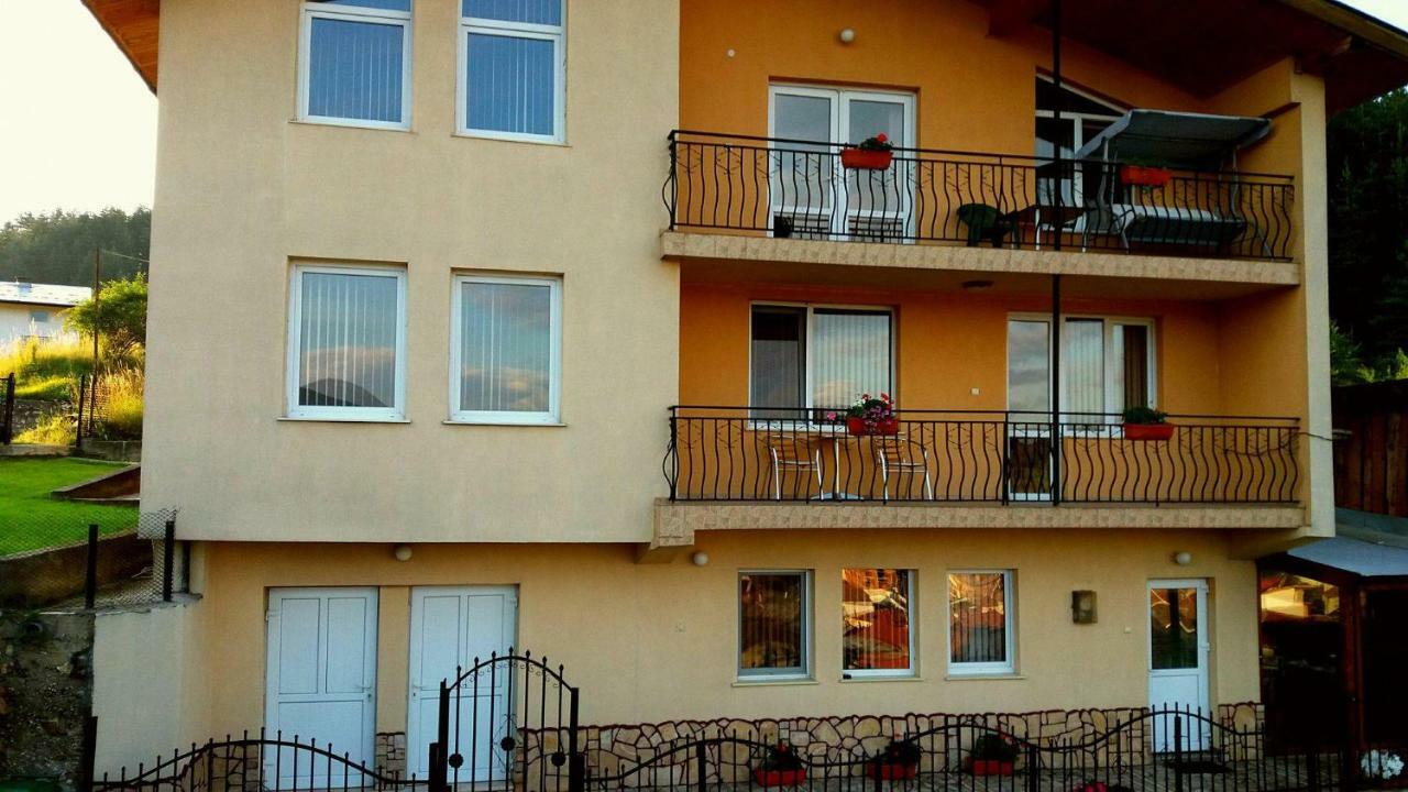 Къща За Гости Мелиса Borino Exteriör bild